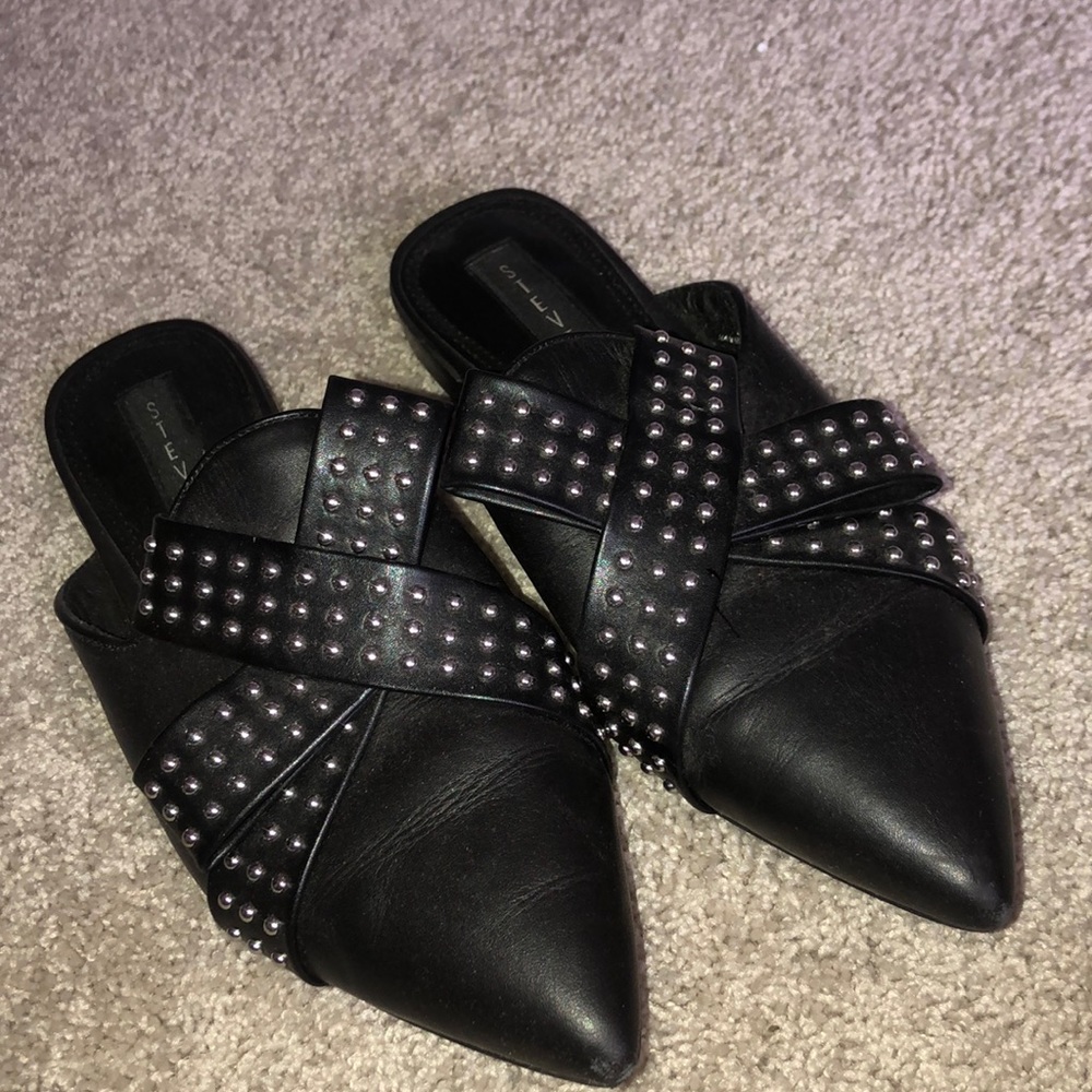 Steve Madden pointed black mules